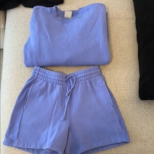 Purple/blue short and crewneck set